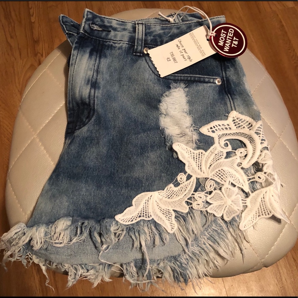 JEAN SHORTS